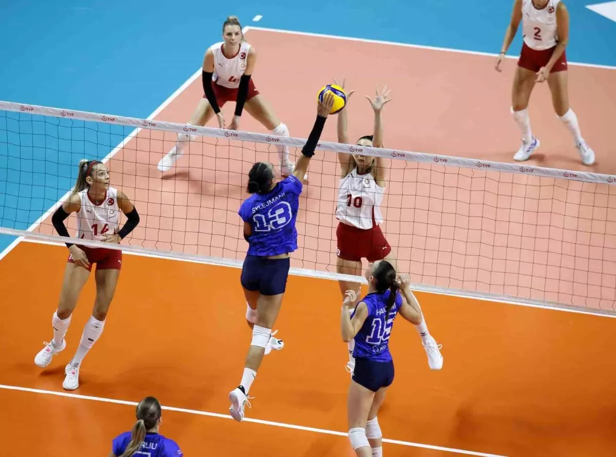 Galatasaray Kadın Voleybol Takımı Finale Yükseldi